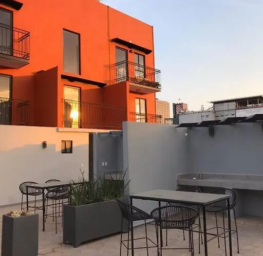 Apartment In The Heart Of *